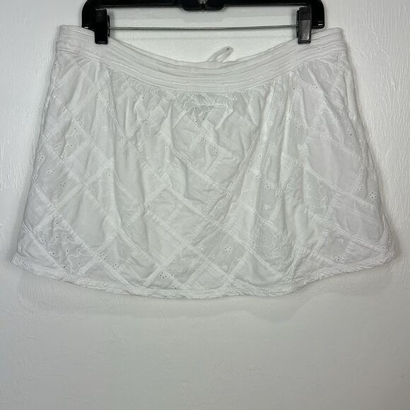 American Eagle Outfitters White Eyelet Embroidery Micro Mini Skirt Size 12 - Picture 3 of 7